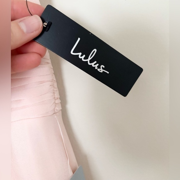 NWT Lulu’s Blush Ruched A-Line Chiffon V-Neck Maxi Dress - Picture 5 of 11
